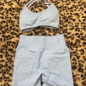 DFYNE Light Blue Sports Bra and Shorts Set
